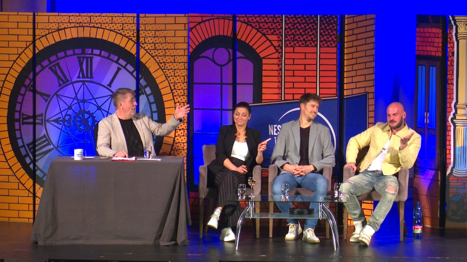 Neskoro večer s Petrom Marcinom