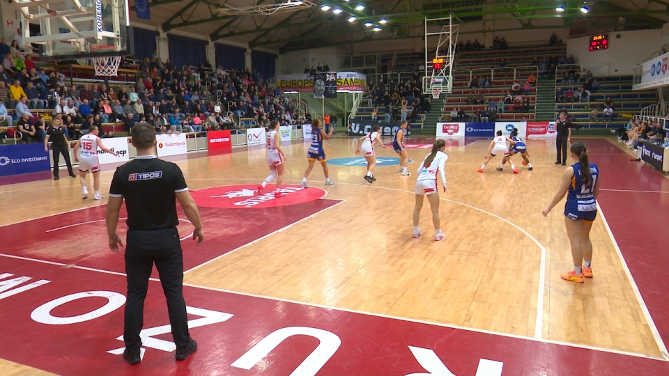 Začala sa nadstavbová časť